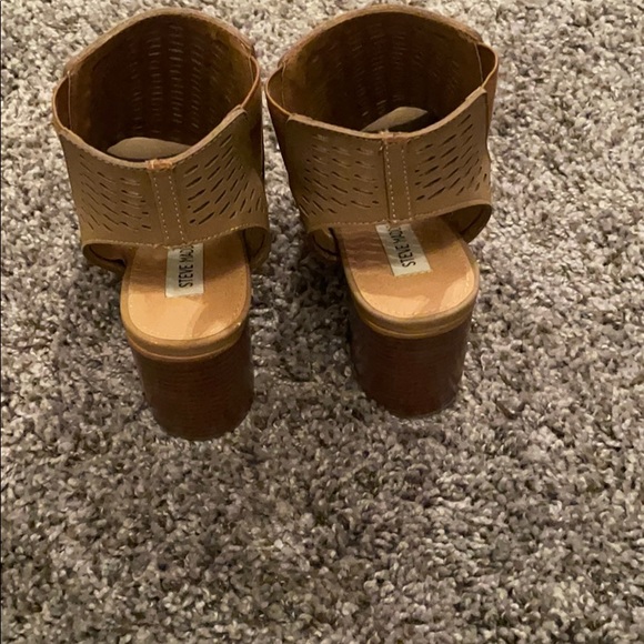 Steve Madden Noisy Sandal Size 7 - Picture 3 of 5
